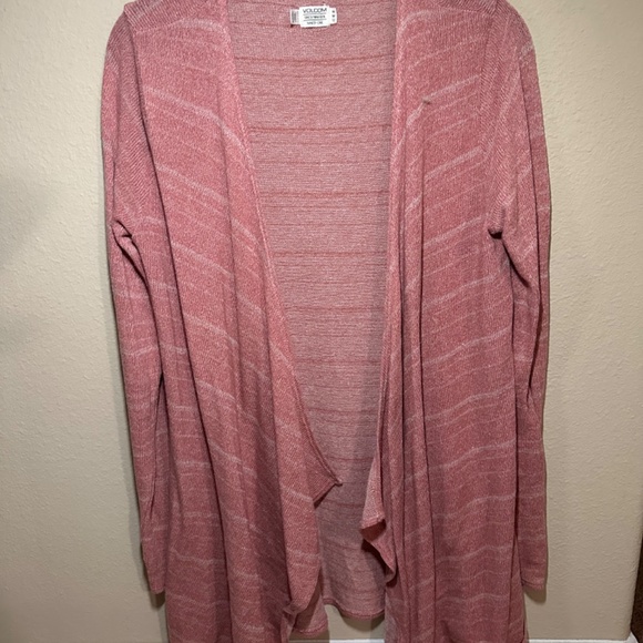 Salmon pink cardigan from Volcom size medium - Picture 2 of 5